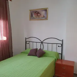 https://apartamento-marina-de-la-bahia.es-andalucia.com