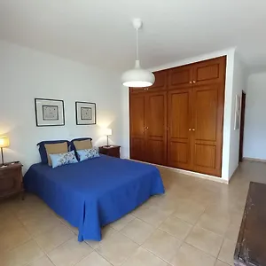  Apartamento Amarelinha
